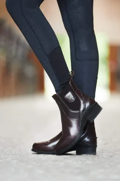Discount B Vertigo Women Jodhpur Boots