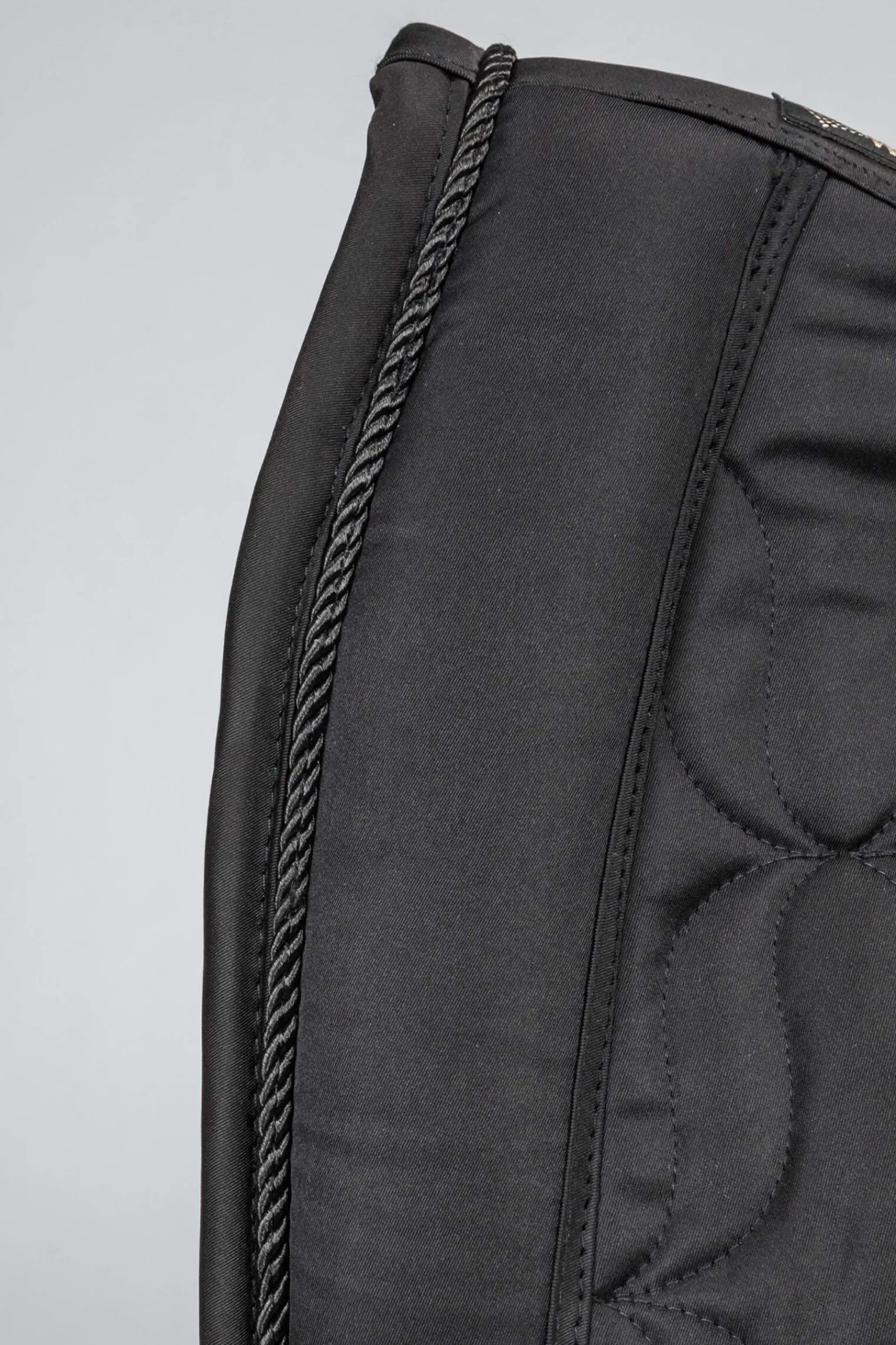 Outlet Back on Track Deep Nights Dressage Saddle Pad Dressage Saddle Pads