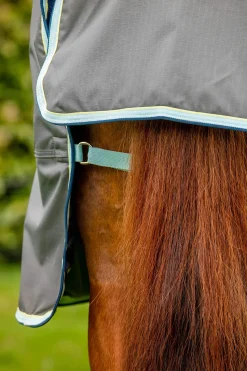 Hot Amigo Hero Ripstop Plus Turnout Rug With Detachable Neck, 200g Medium & Heavyweight Turnout Rugs