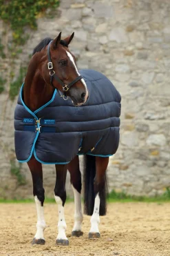 Discount Amigo Insulator Plus Super Stable Rug With Detachable Neck, 550g Stable Rugs & Liners