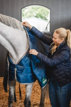 Online Ionic Therapy Stable Rug, 50g Therapy Rugs