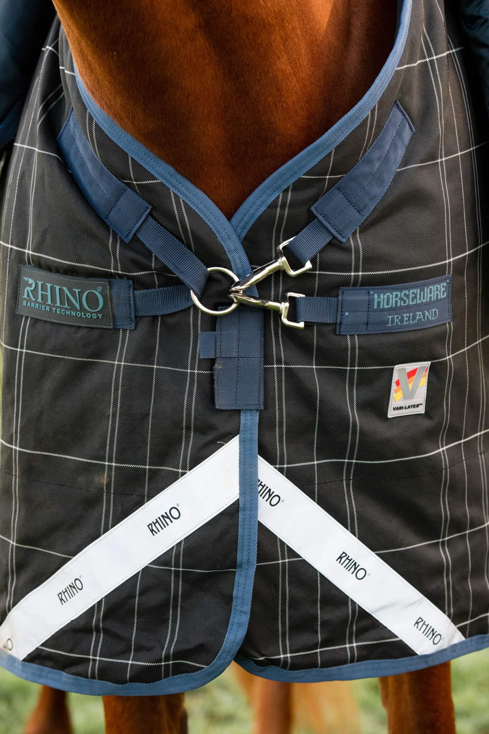 Clearance Rhino Reflectech Plus Vari-Layer Turnout Rug incl. Detachable Hood, 250g Lightweight Turnout Rugs