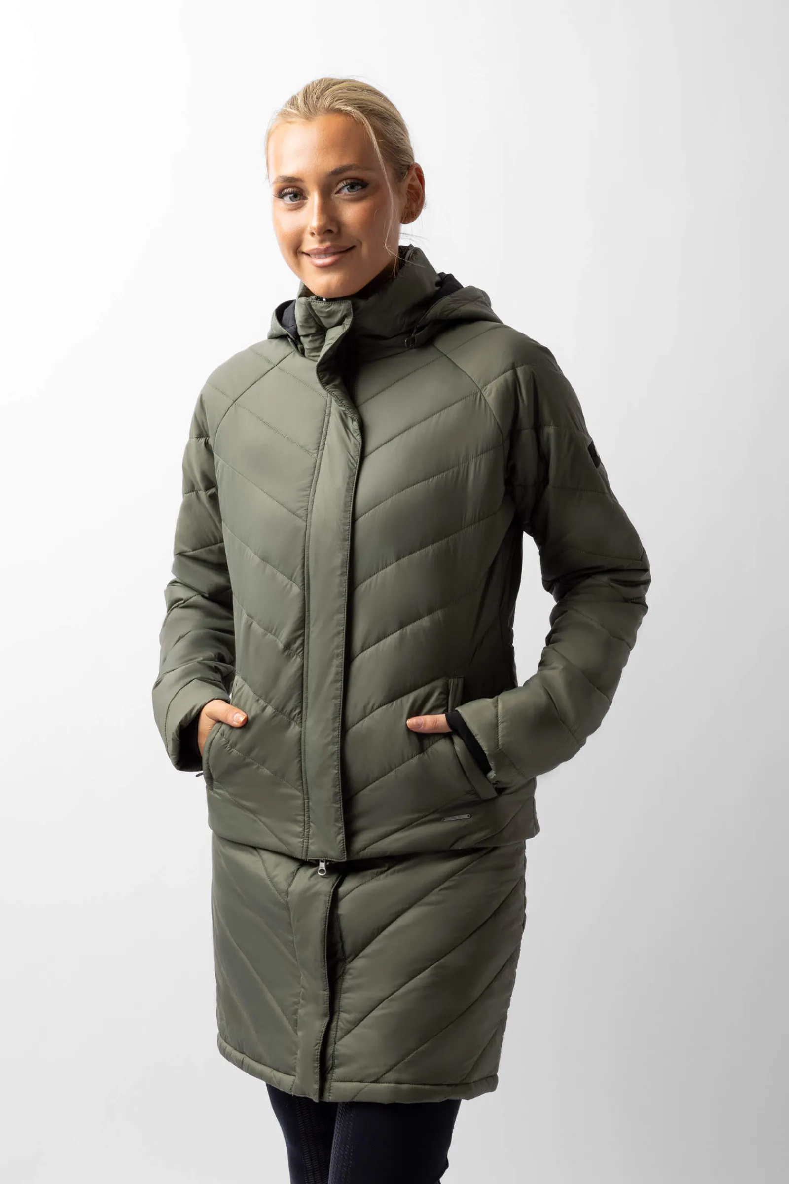 Hot Aurora Padded Parka Riding Riding Jacket with Removable Skirt Women Coats & Jackets