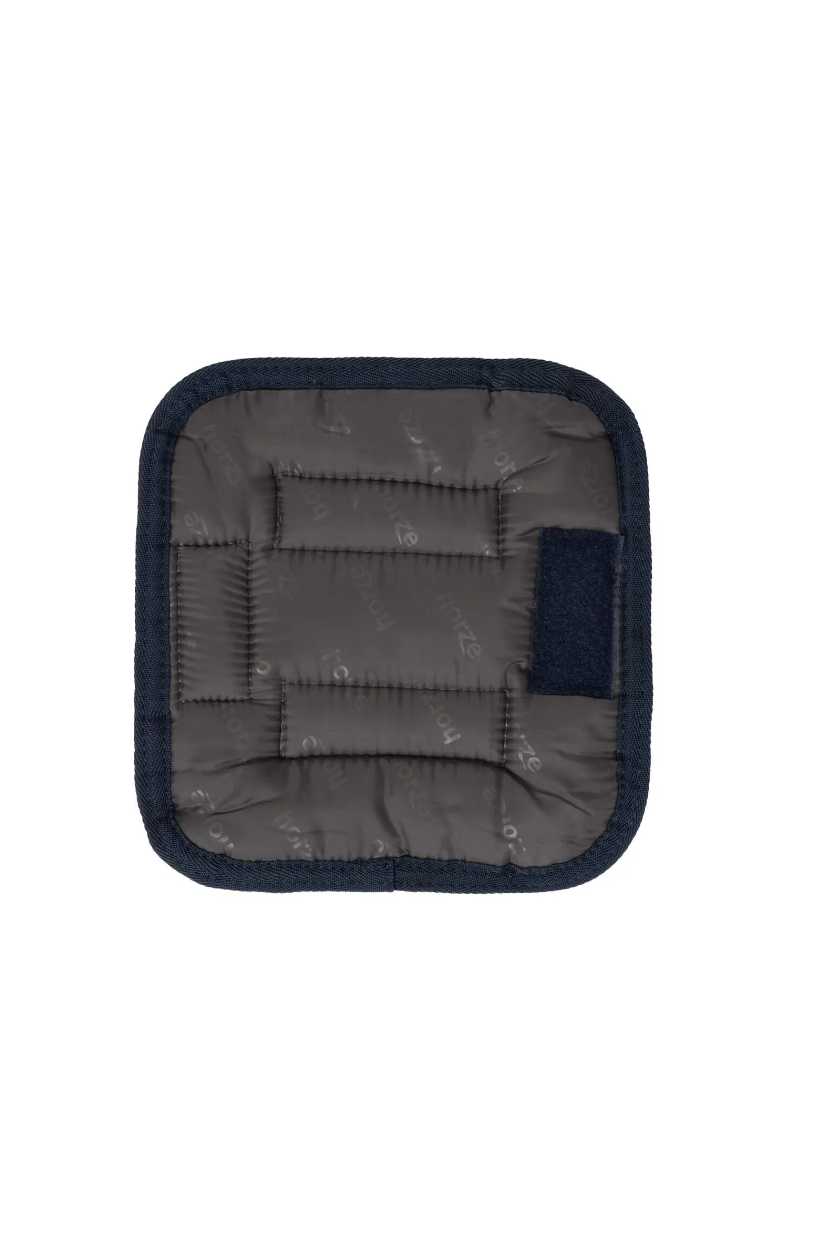Discount Avalanche Rug Chest Extender Horse Rug Accessories