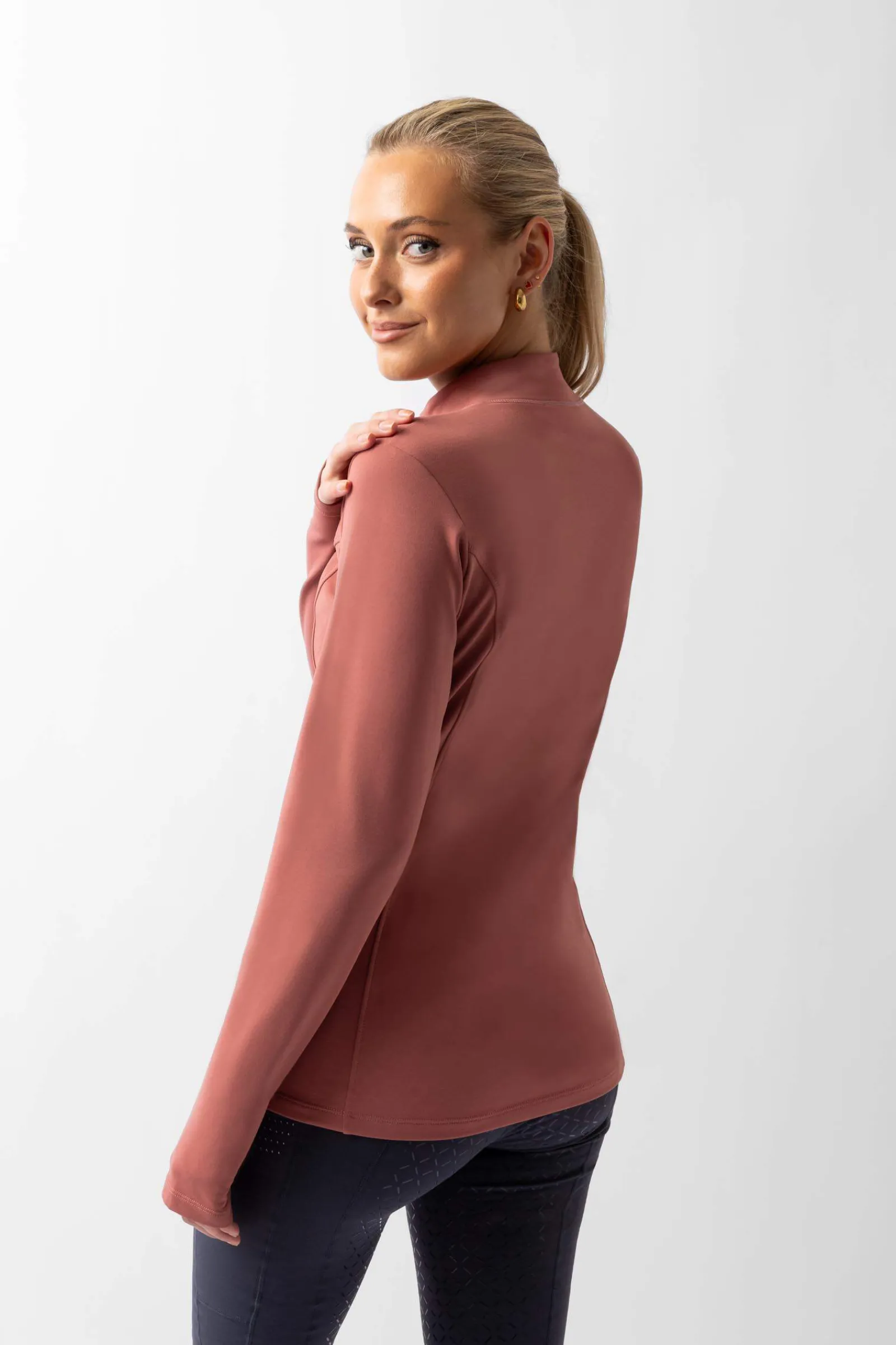 Online Josephine Training Shirt Women Tops & T-shirts