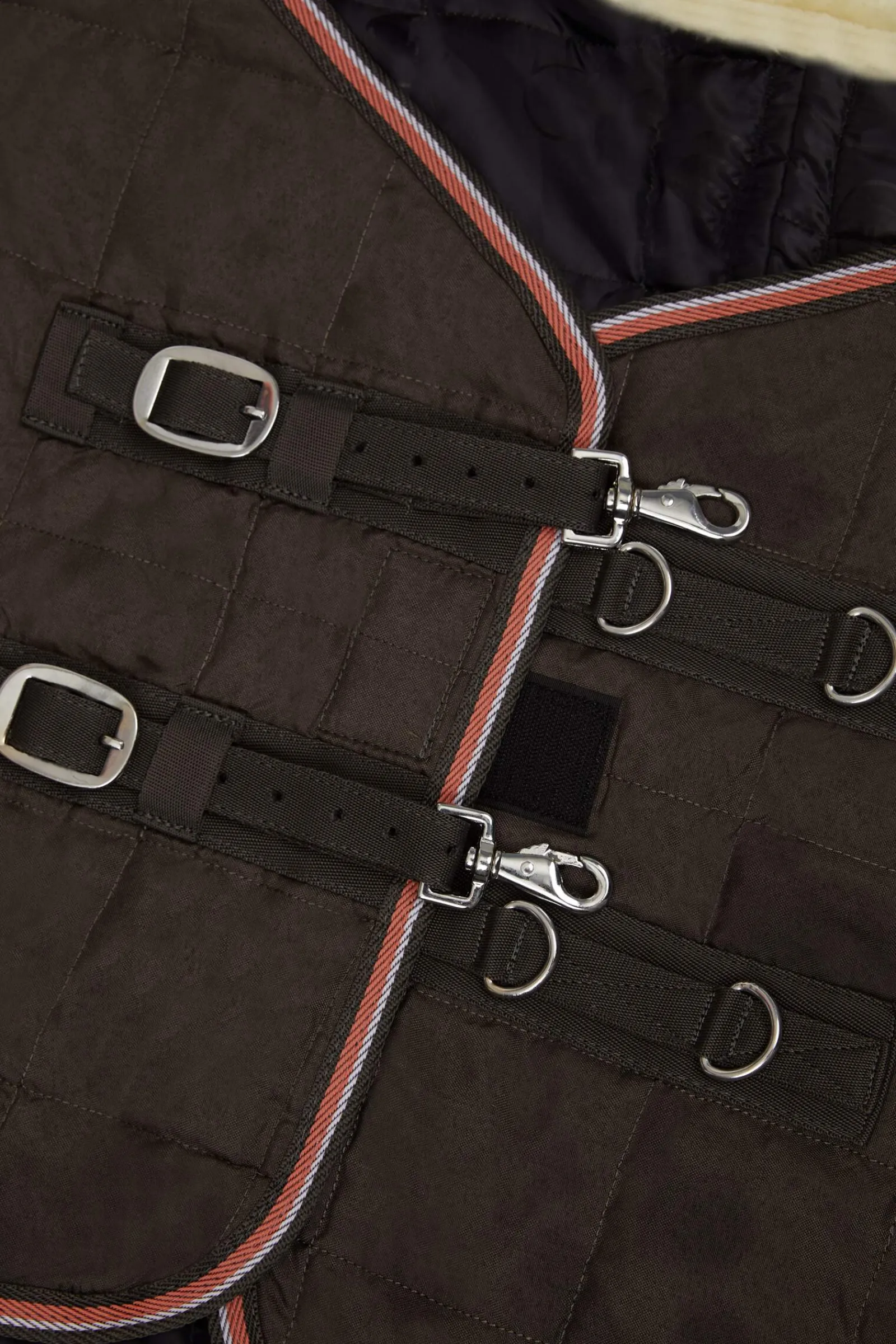 Online Lucerne Stable Rug, 250g Stable Rugs & Liners