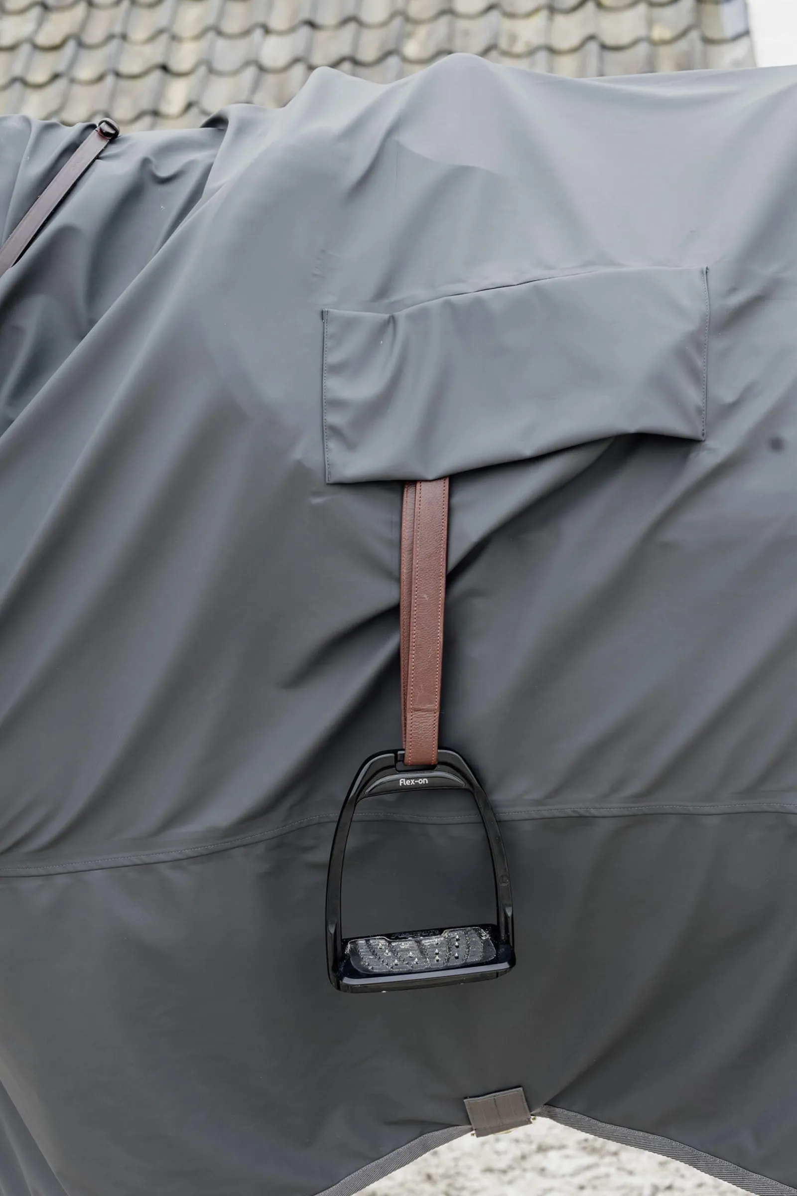Clearance Horsewear Hurricane Rain Sheet, 0g Exercise Sheets & Quarter Sheets|Lightweight Turnout Rugs