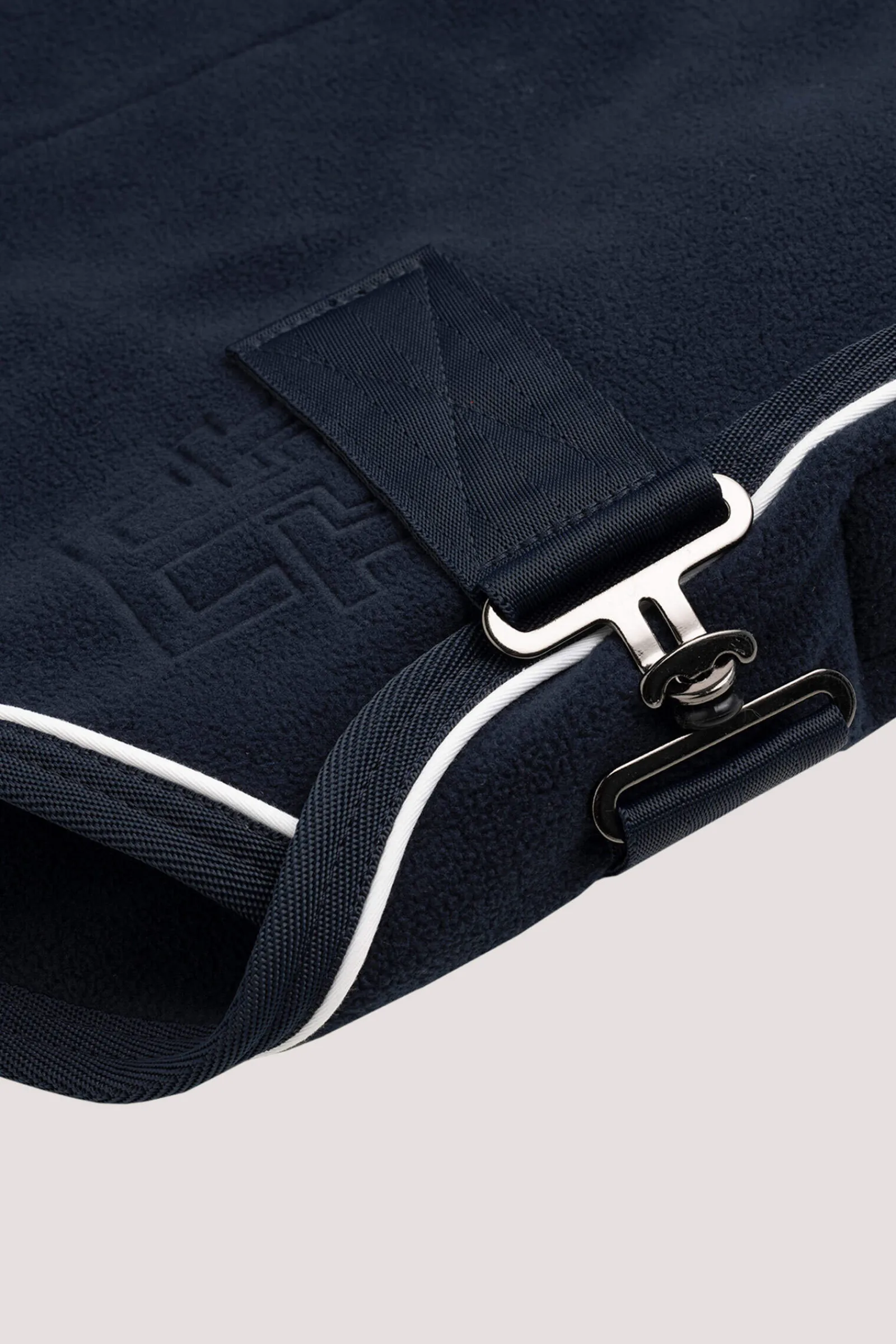 Discount Tommy Hilfiger Equestrian Oxford Fleece Cooler Rug Fleece Horse Rugs & Cooler Rugs